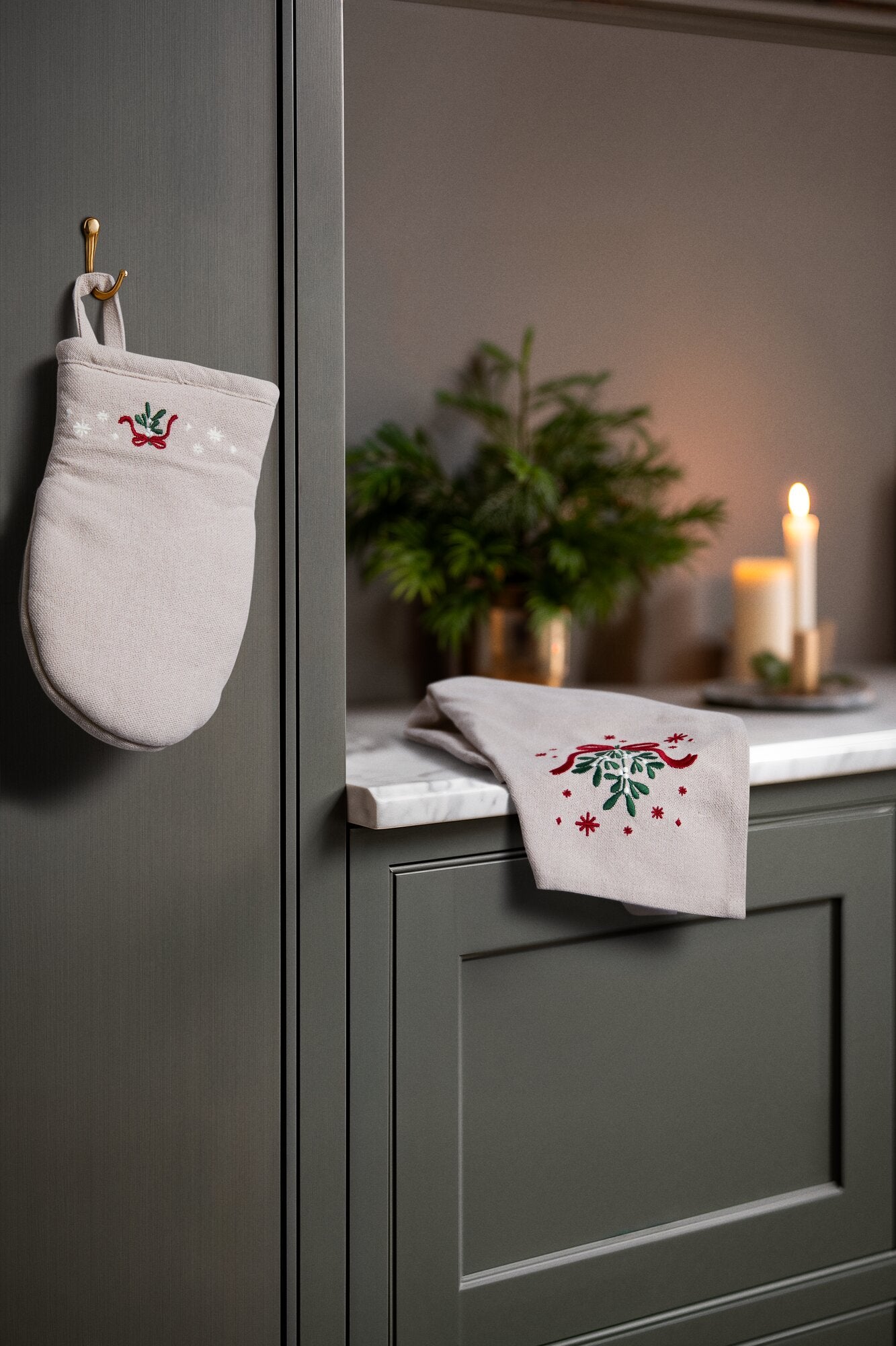 Christmas Fable viskestykke, sand - 50x70 cm.